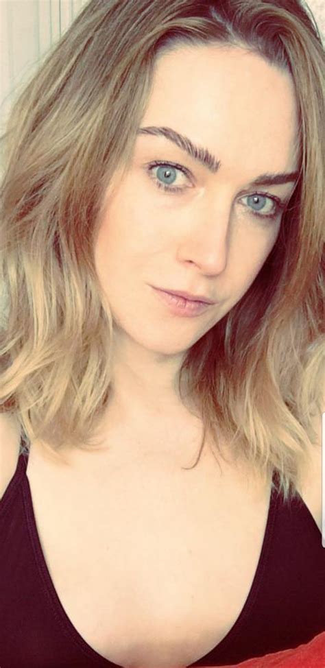  Breaking Barriers: Jamie Clayton and Transgender Representation 