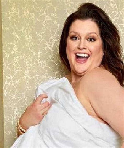  Kate Fischer's Wealth and Benevolent Contributions 