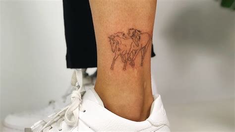  Researching Artists Who Specialize in Ankle Tattoos 