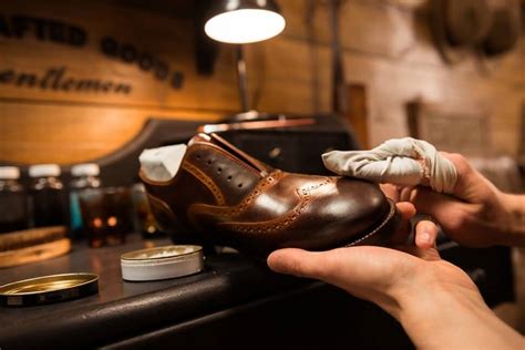  Shoe Shine Services: DIY vs Professional 