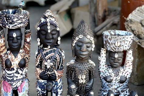 A Deeper Dive into the Fundamental Beliefs and Rituals of Voodoo