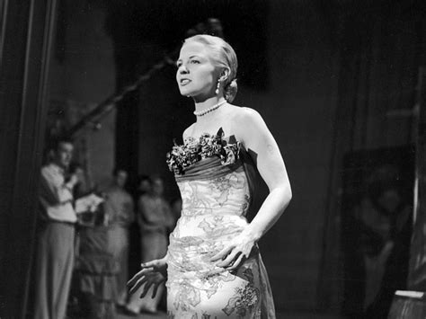 A Glimpse into Peggy Lee's Journey: From a Struggling Artist to a Global Sensation