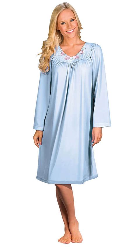 A Guide to Nightgown Lengths: Short, Medium, or Long?