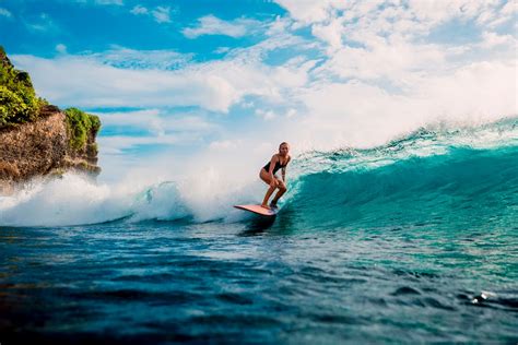 A Paradise Found: Exploring the Finest Surfing Haven