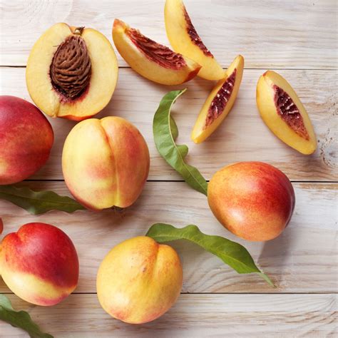 A Taste of Heaven: Exploring the Irresistible Flavor of Nectarines