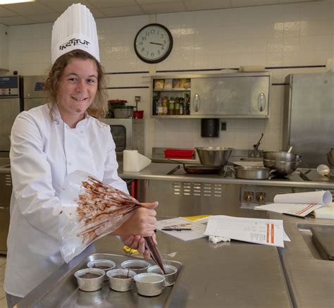A Taste of Inspiration: The Impact of Laci Cakes on Aspiring Pastry Chefs