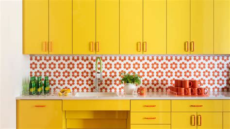 Adding a Splash of Sunshine to Your Kitchen: Elevate Your Space with Lively Yellow Accents