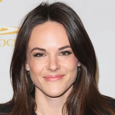 Age: How Old is Sarah Butler?