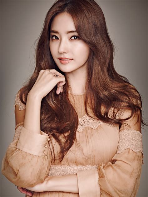 Age is Just a Number: Uncovering the Timeless Elegance of Han Chae Young