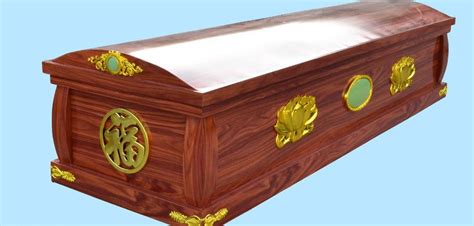 Analyzing the Symbolism of the Coffin