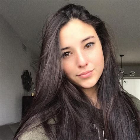 Angie Varona's Personal Life, Relationships, and Family