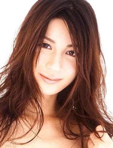 Anri Suzuki: A Rising Star in the Entertainment Industry