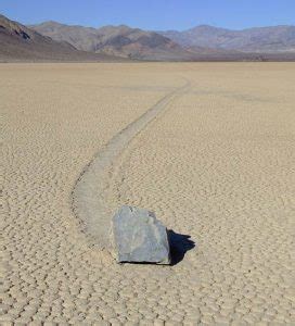 Art or Nature? The Aesthetics of the Walking Rock Phenomenon