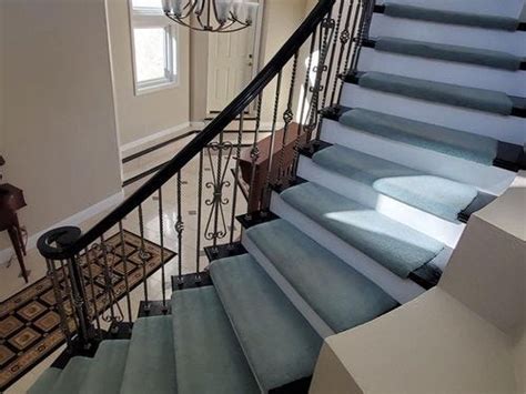 Balancing Aesthetics and Functionality in Your Staircase Project