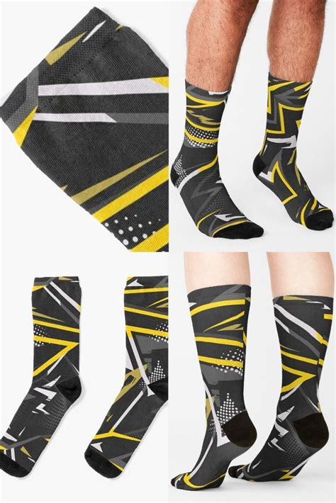 Balancing Style and Functionality: Trendy Sock Designs