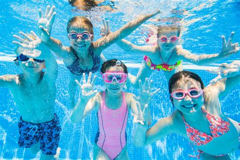 Benefits of Swimming Together: A Fun and Healthy Activity for All Ages