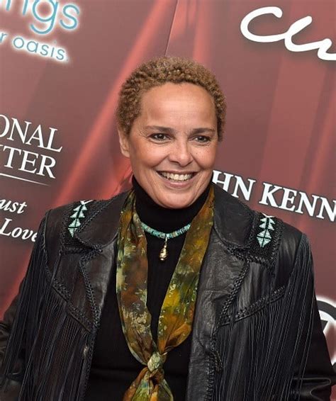 Beyond Stardom - Shari Belafonte: An Inspiring Figure and Philanthropy