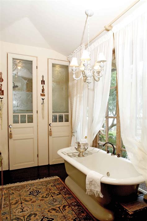 Beyond the Bathroom: Creative Ways to Incorporate Vintage Bathtubs into Your Home Decor