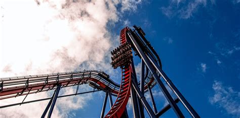 Beyond the Tracks: The Hidden Engineering Marvels of Roller Coasters