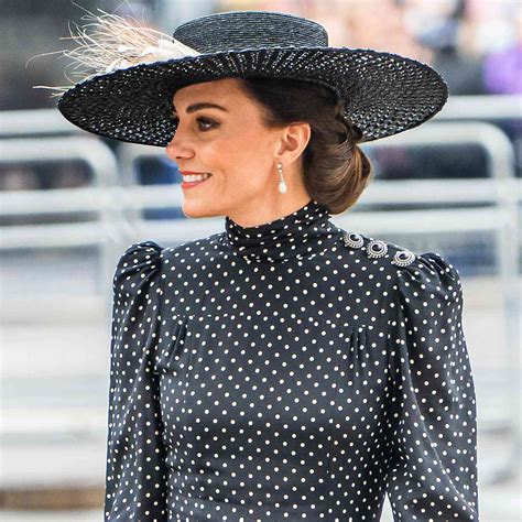 Celebrities and Polka Dot Fashion: Find Inspiration in Iconic Looks