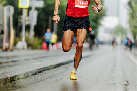 Chasing Your Ambitions: The Strength of Goals in Endurance Running