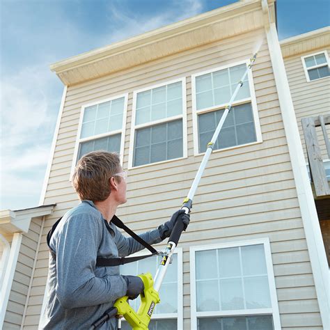 Choosing the Appropriate Pressure Washing Service for Your Residence