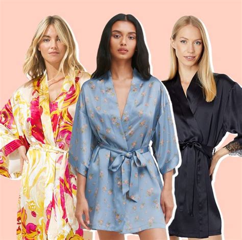 Choosing the Best Silk Robe to Complement Your Body Shape