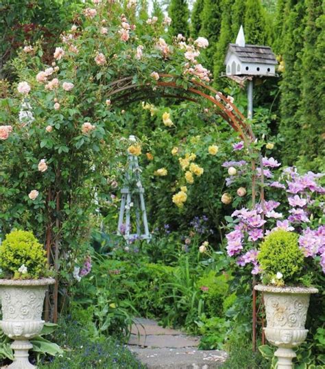 Choosing the Ideal Blossoms for Your Enchanting Garden Visions