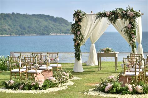 Choosing the Ideal Wedding Venue: Key Considerations