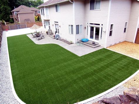 Choosing the Perfect Turf for a Thriving Yard