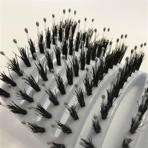 Choosing the Right Bristles: Synthetic vs. Natural Hair Brushes