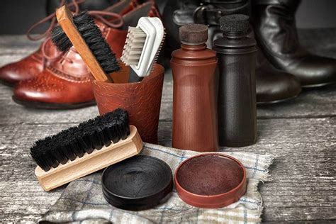 Choosing the Right Shoe Polish and Tools