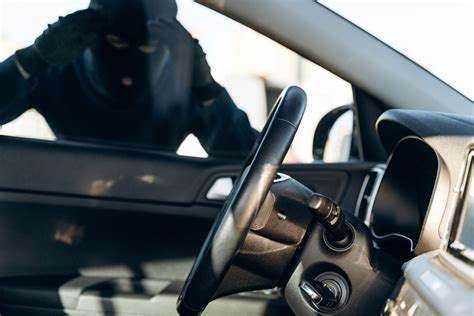 Common Variations of Vehicle Theft Dreams