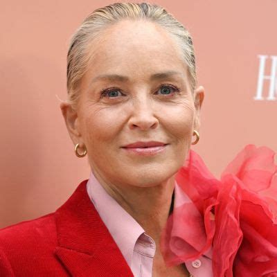 Counting the Digits: Discovering Stella's Impressive Wealth