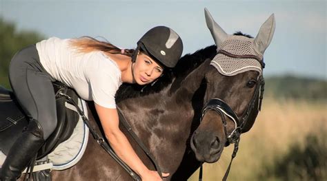 Create Lasting Bonds with Your Equine Friend