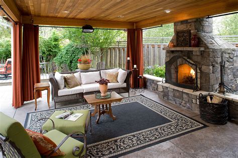 Create a Cozy and Welcoming Outdoor Space