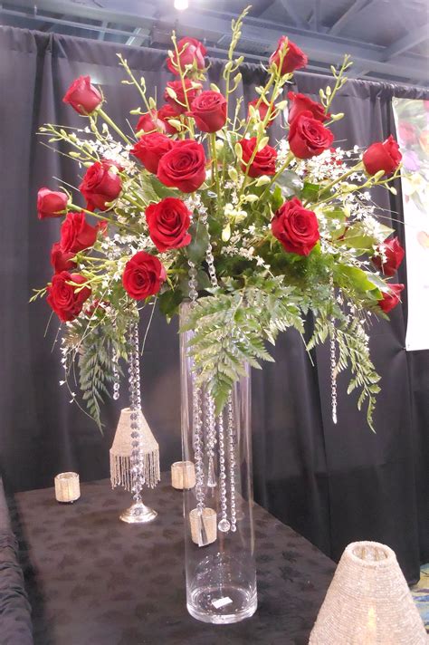 Creating Unforgettable Décor and Floral Arrangements