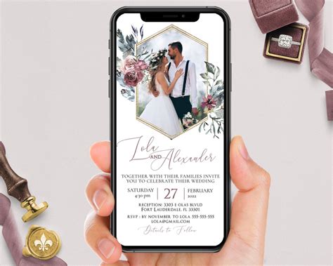 Creating a Digital Wedding Invite