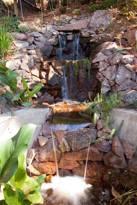 Creating a Oasis: Enhancing Your Outdoor Retreat with Water Features and Decorations