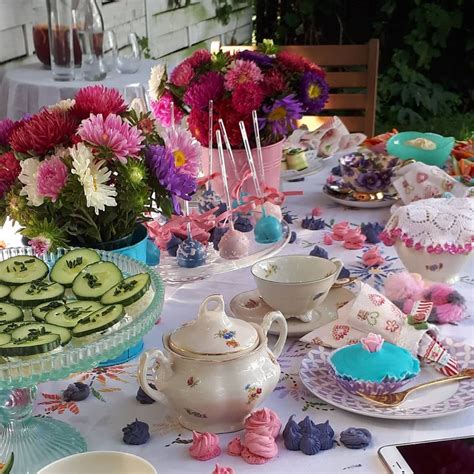 Creating an Enchanting Atmosphere: Secrets to Tea Party Decor