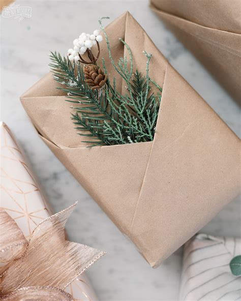 Creative Techniques for Impressive Gift Wrapping