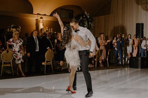 Dancing the Night Away: Choosing the Perfect Wedding Music