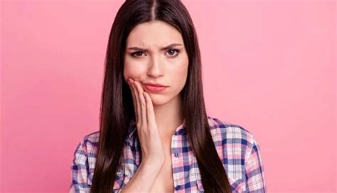 Debunking Common Myths and Misconceptions surrounding Wisdom Teeth Extraction