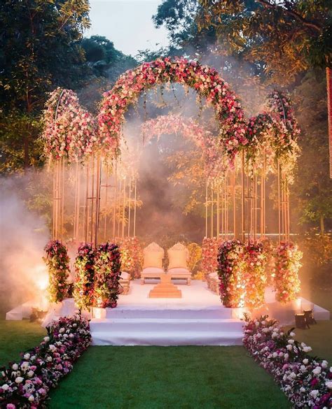 Design Your Dream Wedding: Ideas for Themes and Decorations