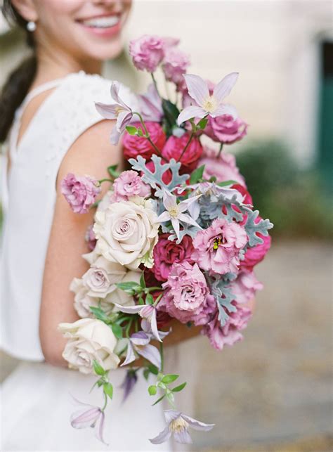 Designing Stunning Bouquets for Weddings and Events: Elevate your Flower Arranging Skills!