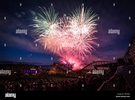 Designing the Show: How Pyrotechnicians Plan and Choreograph Fireworks Displays