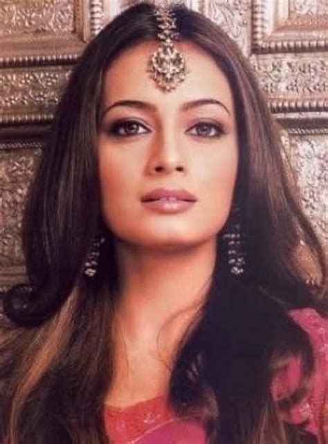 Dia Mirza: A Detailed Account of Her Life