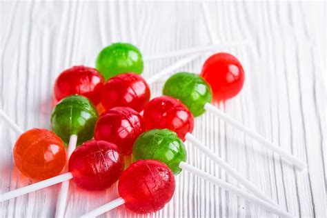 Discover Exciting and Unconventional Lollipop Flavors Worth Trying