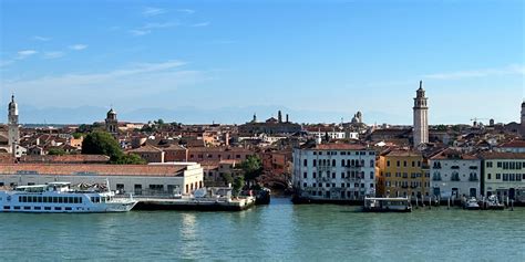 Discover the Culinary Delights of Venice