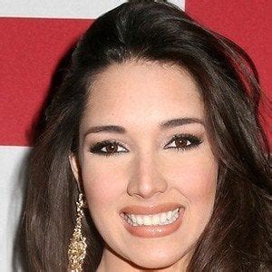 Discover the life and accomplishments of Amelia Vega